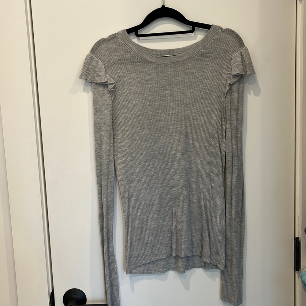 Madewell size small gray ribbed sweater